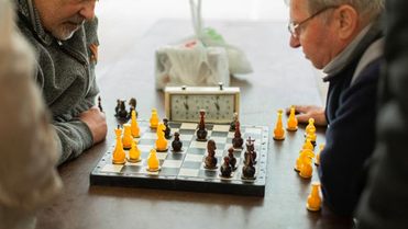 tránh cầm cố tài sản